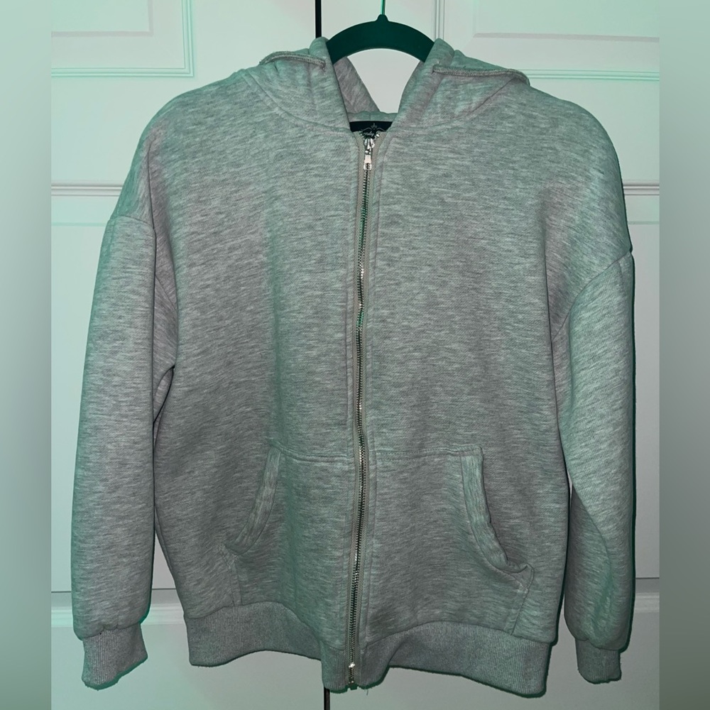 Women’s Small Grey Zip Up Hoodie